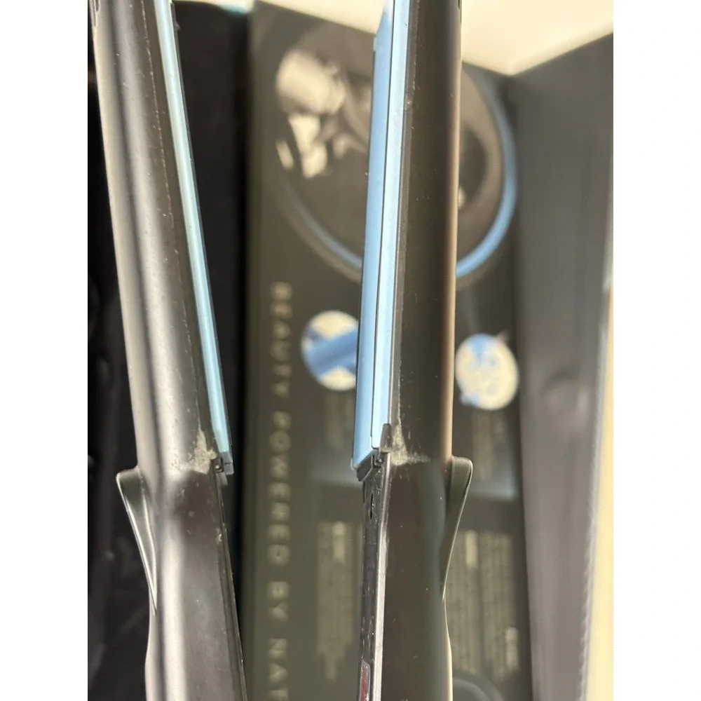 Bio‎ Ionic OnePass Pro Straightening Iron 1.5 Inch NanoIonic Ceramic Flat Iron